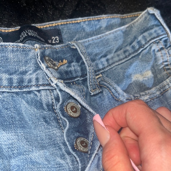 hollister shorts - Picture 2 of 5